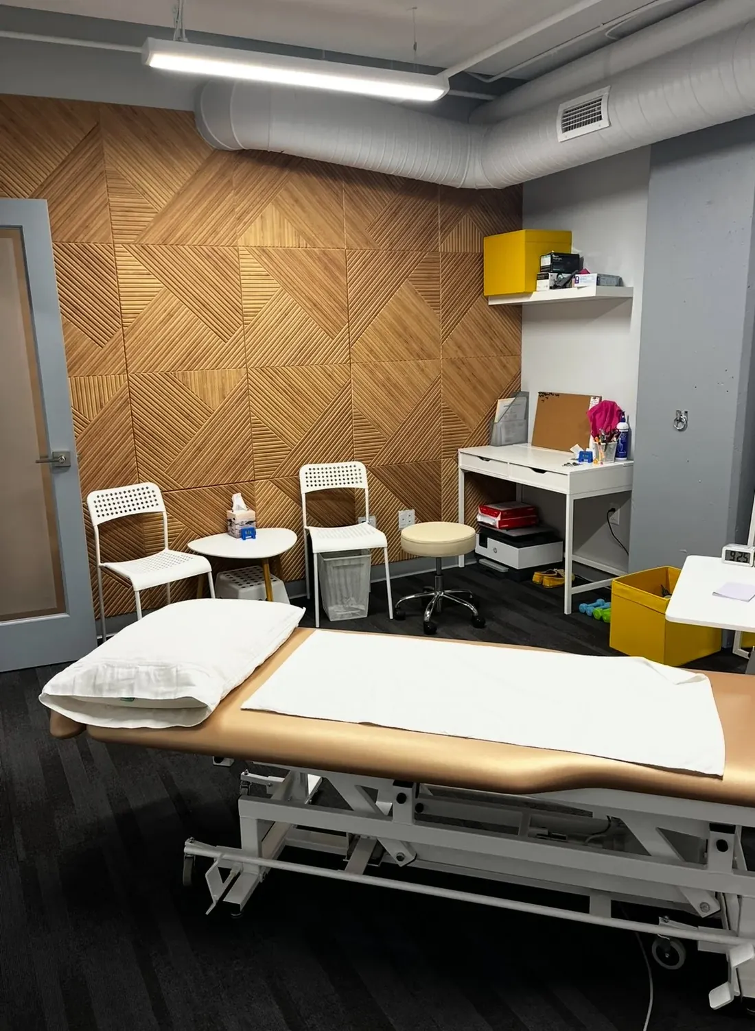 Jenna Leib clinic — women's health rehabilitation Regina